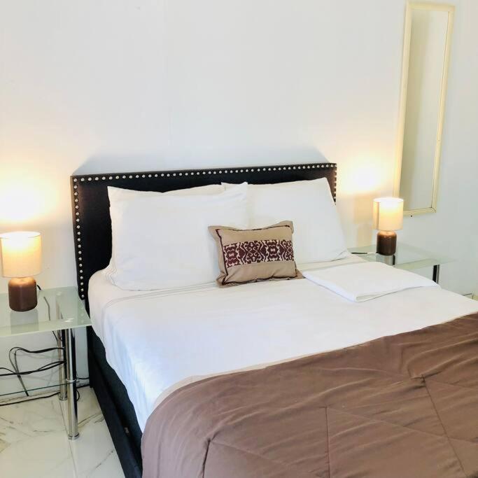 Villa Eagle Pass Downtown House Extérieur photo